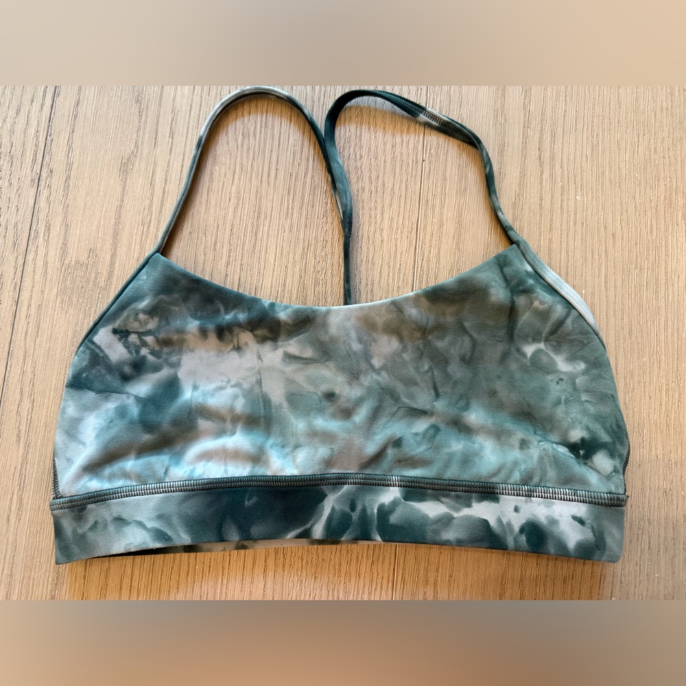 Lululemon Flow Y Bra Nulu Green Marble Bra size 6